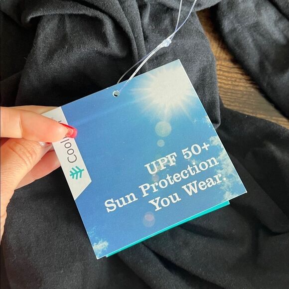 Coolibar • Dania UPF 50+ Long-Sleeve T-Shirt with Thumbholes - Picture 7 of 8